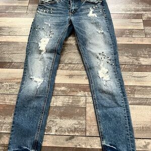 barely worn